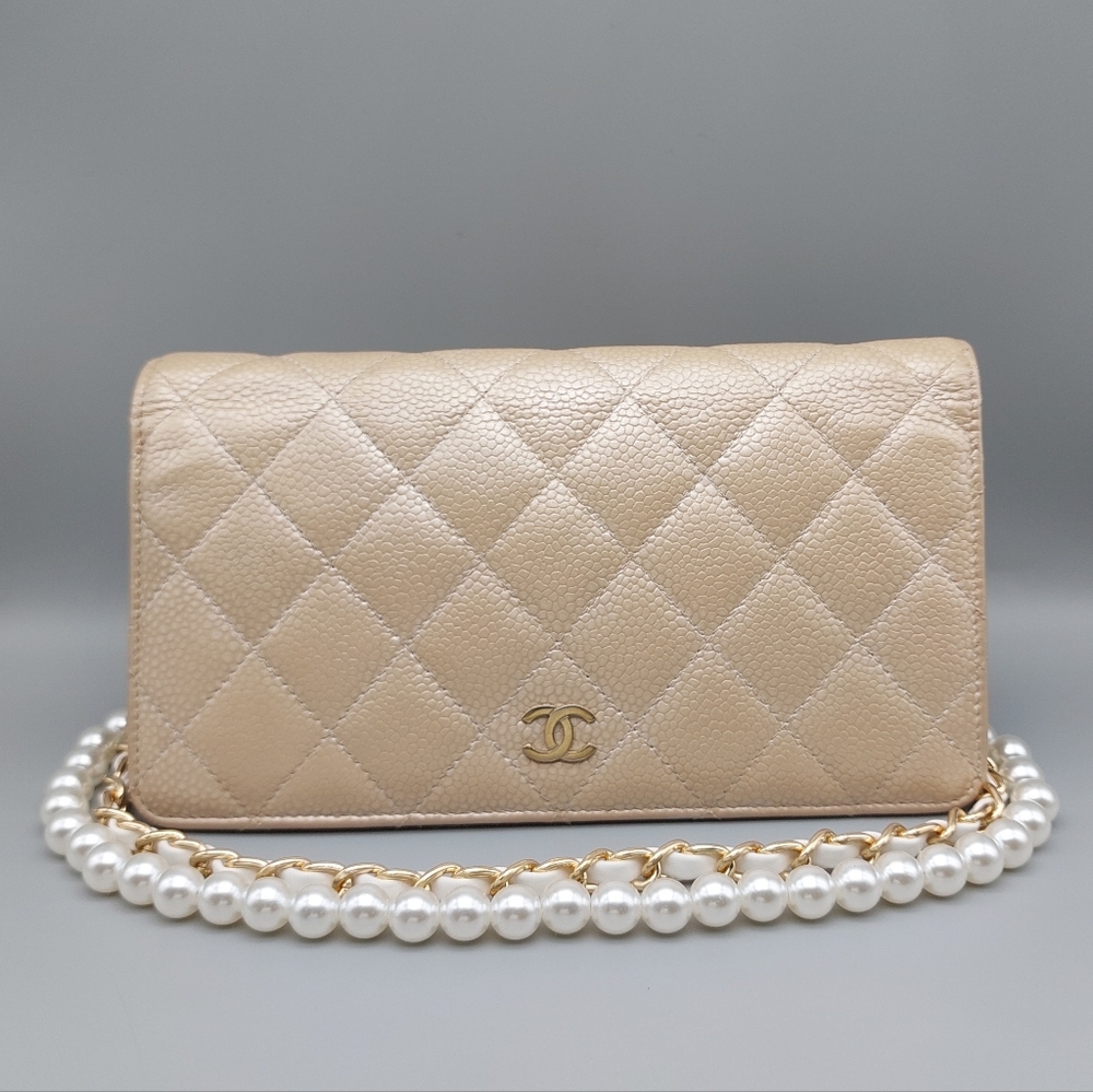 🖤CANEL Gold Metallic Quilted Leather Wallet/Clutch🖤 - Picture 3 of 17
